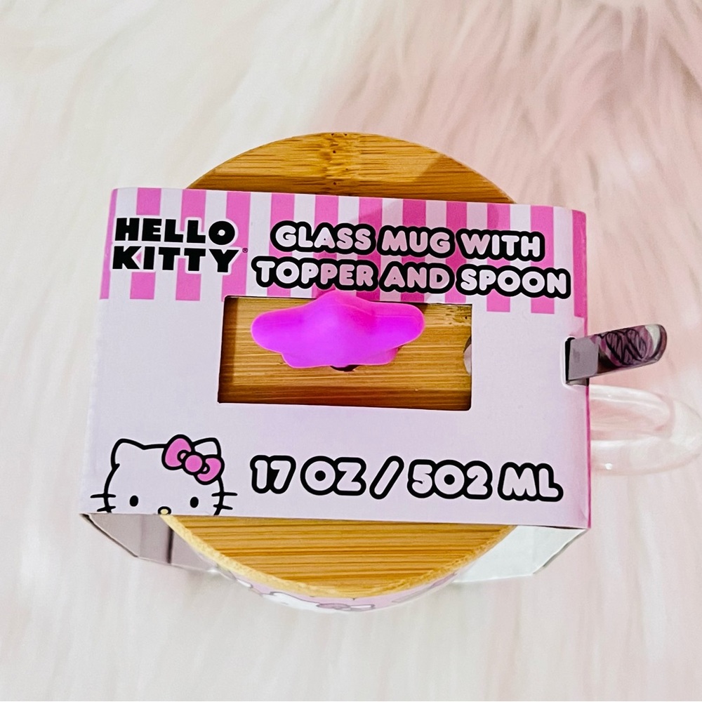 Hello Kitty Bundle - Picture 4 of 4